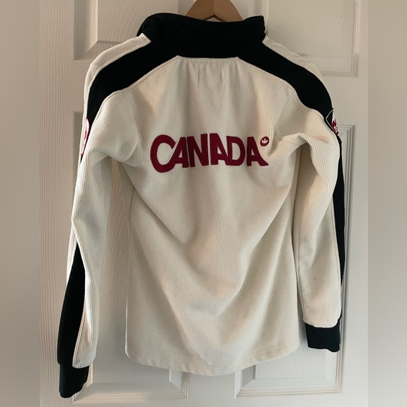 Quarter zip OLYMPICS sweater (2010)🇨🇦🍁 - Picture 4 of 6